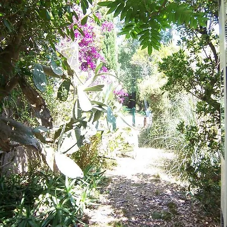 Andre Вилла Порто-Веккьо